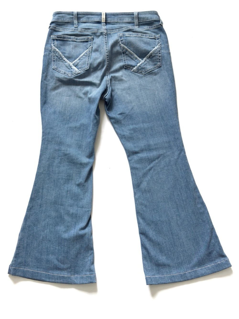 Ariat High Rise Flare Jeans Womens 32 SHORT Embroidered Light Wash Western Annie